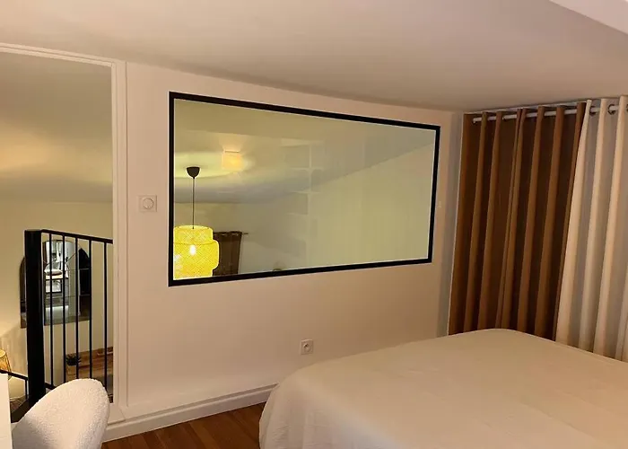 Duplex Chaleureux Et Elegant A Deux Pas De La Mer