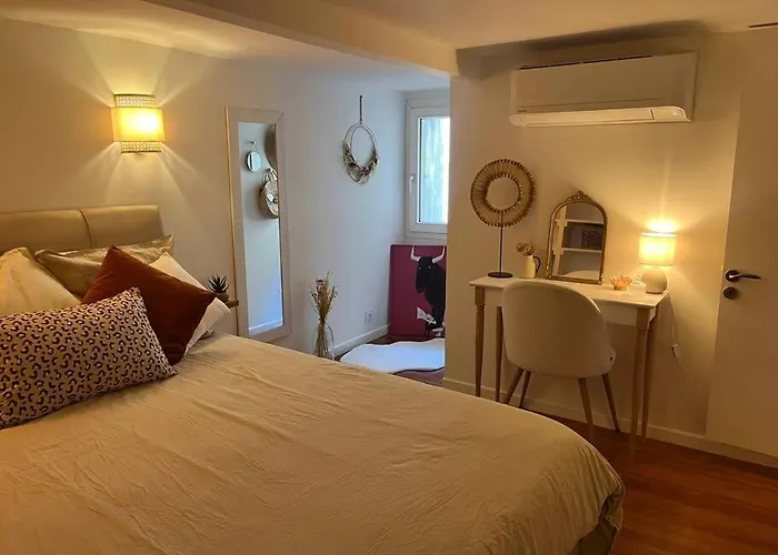 Duplex Chaleureux Et Elegant A Deux Pas De La Mer