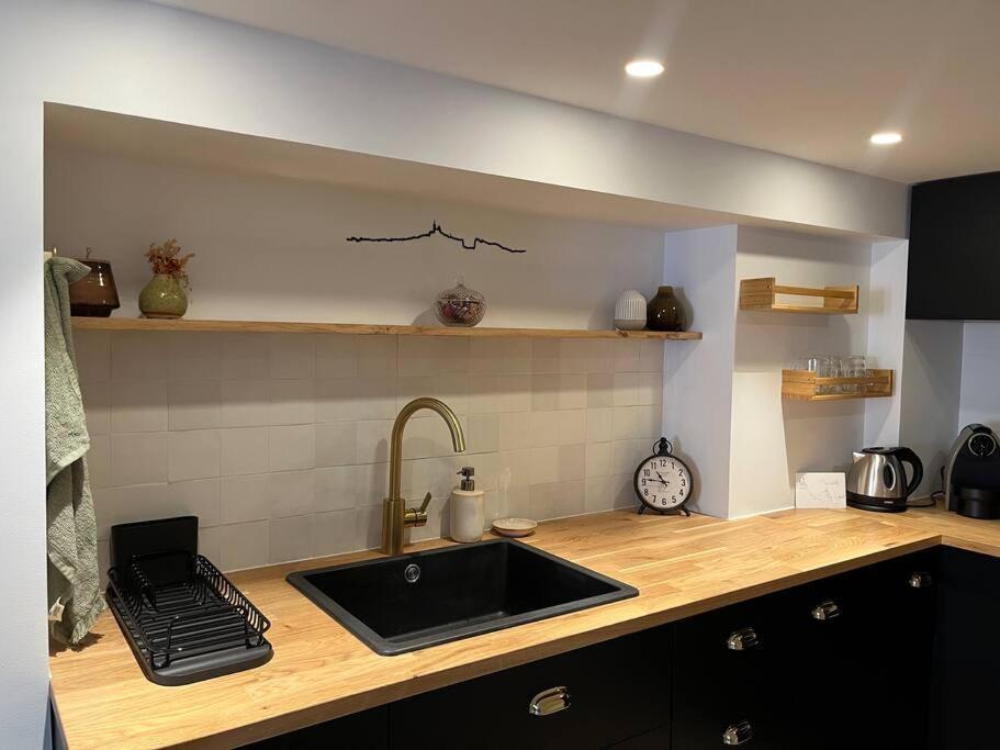 Duplex Chaleureux Et Elegant A Deux Pas De La * Marseille